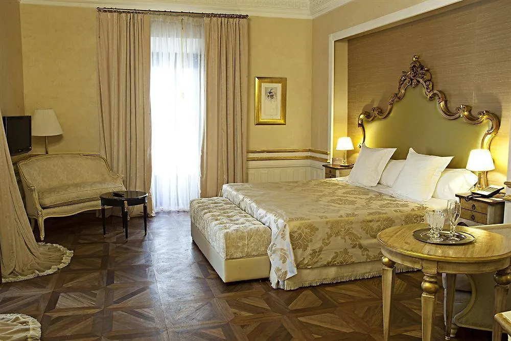 Hotel Casa 1800 Sevilla İspanya